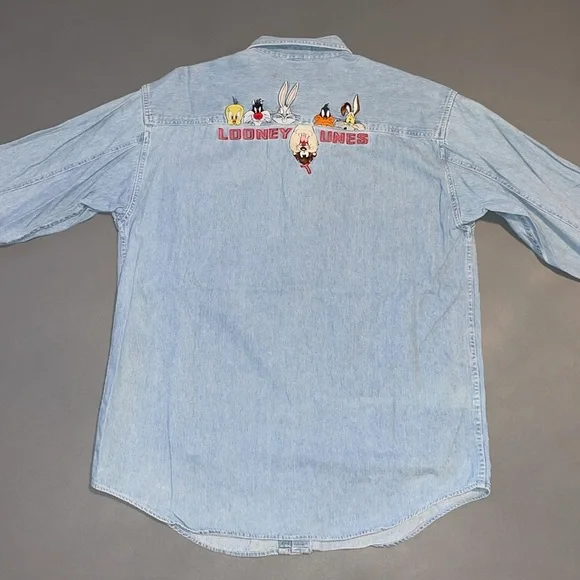 Vintage 90s Looney Tunes Button Down Shirt - Picture 6 of 6